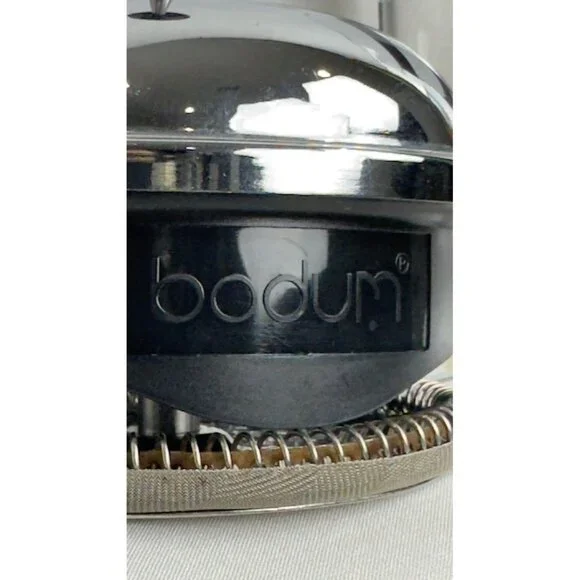 Bodum The Original French Press Coffee Maker 34 Oz Glass & Stainless Steel - Picture 9 of 10